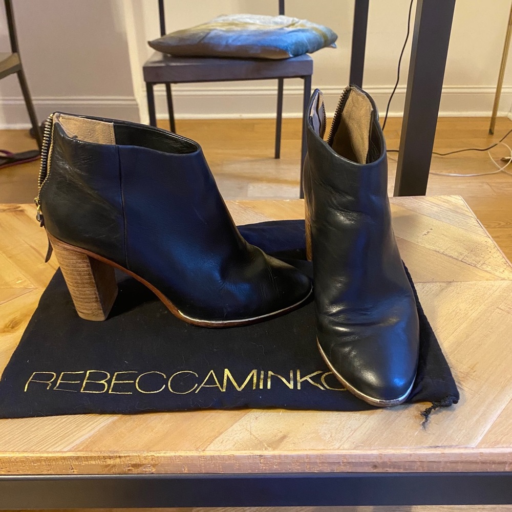 Ted Baker London Black Ankle Booties
